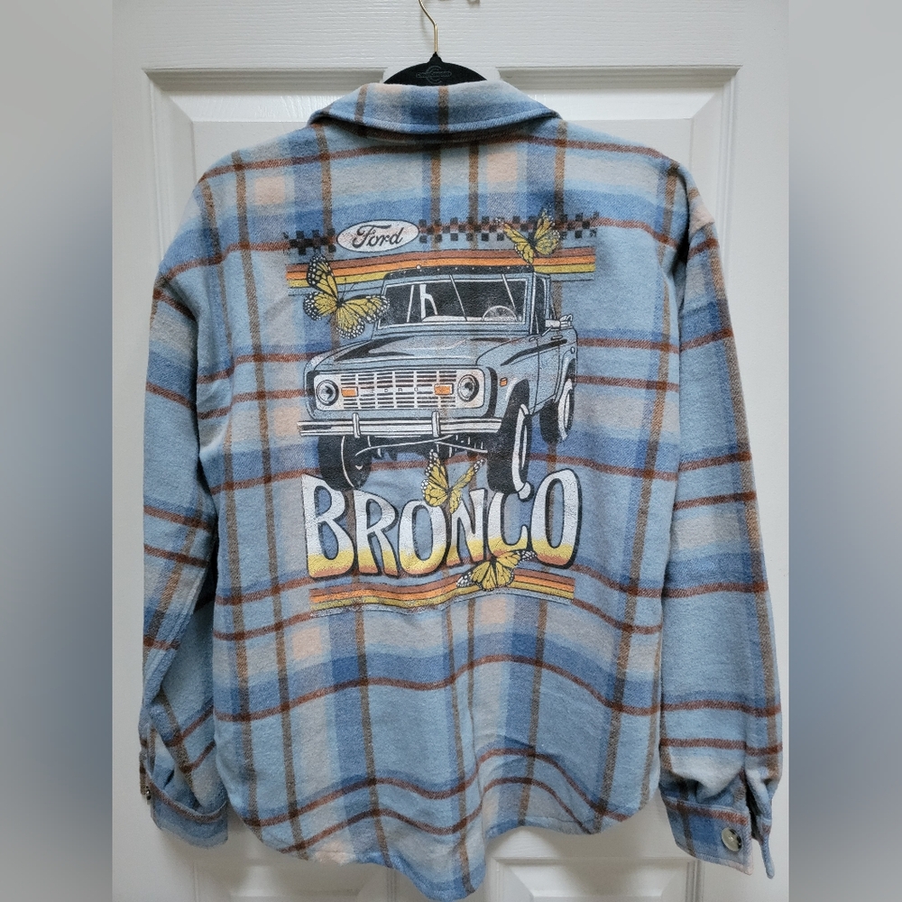 Ford Bronco Official Plaid Button Down Flannel Shirt w/ Bronco Graphic Size S/M